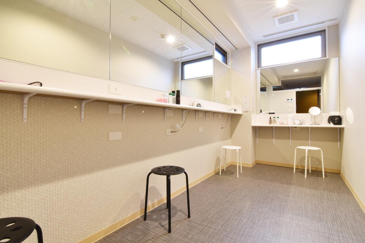 Home Hostel Osaka Bagian luar foto